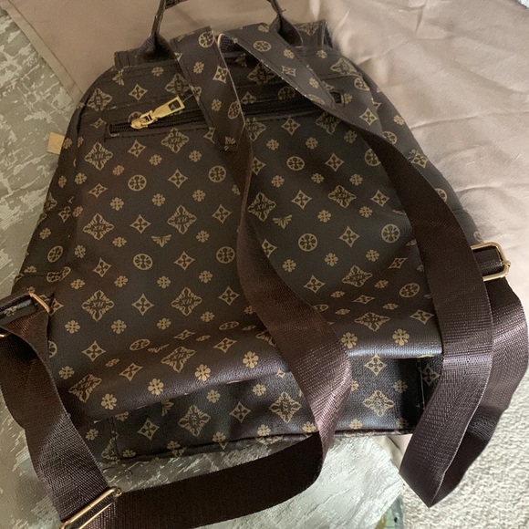 Purse backpack - Picture 4 of 6